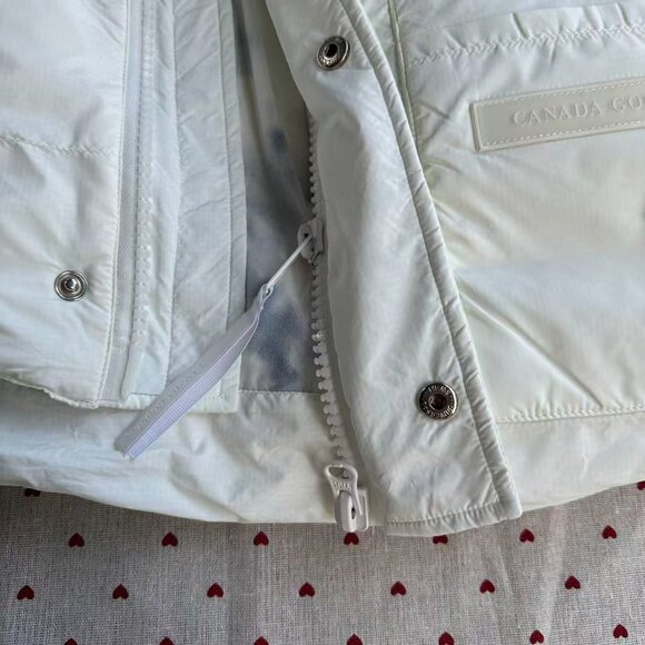 White Canada Goose Pbi Collection Paradigm Freestyle Shell-Down Gilet - Picture 3 of 13